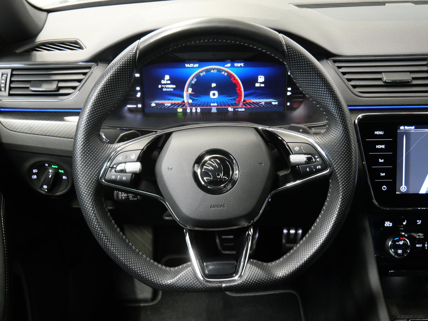 Škoda Superb 2.0 TDI 147 kW 4x4 SportLine