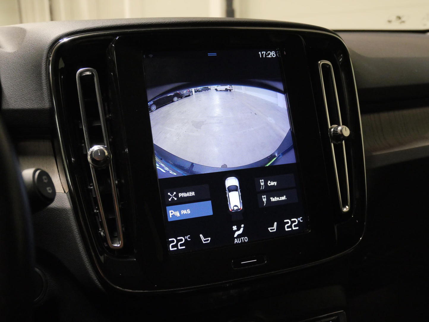 Volvo XC40 2.0 D4 140 kW Insciption