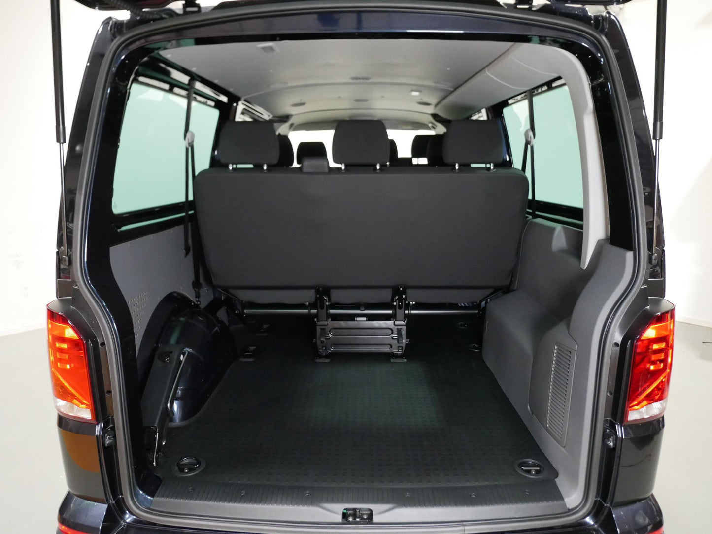 Volkswagen Transporter 2.0 TDI 110 kW Long