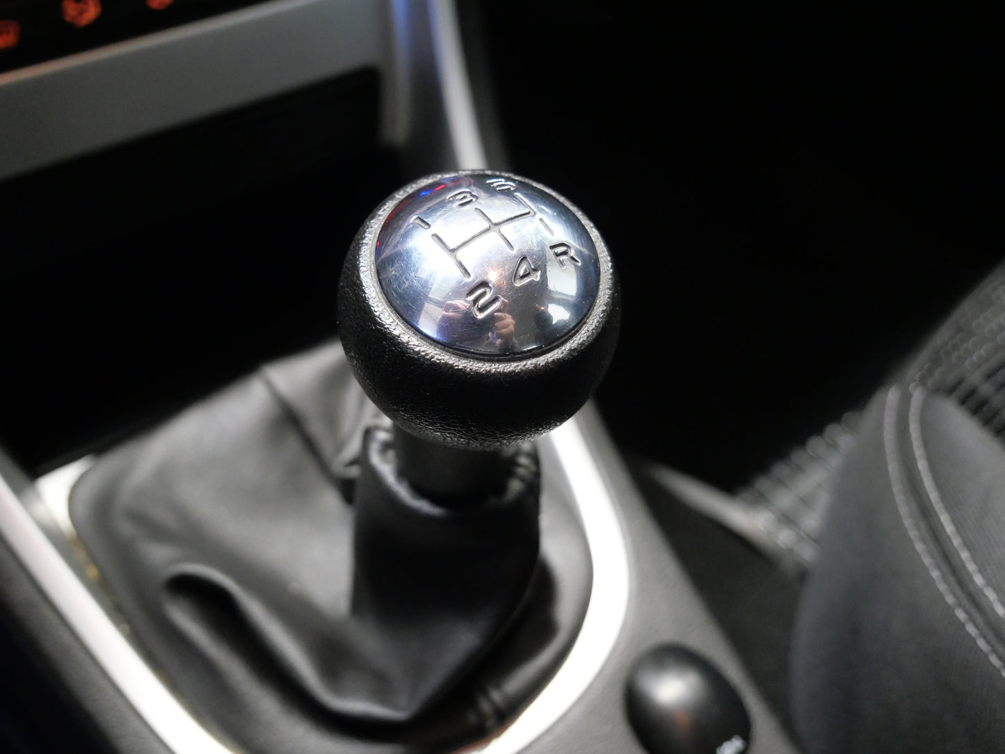 Peugeot 307 1.6 HDI 80 kW XR Presence