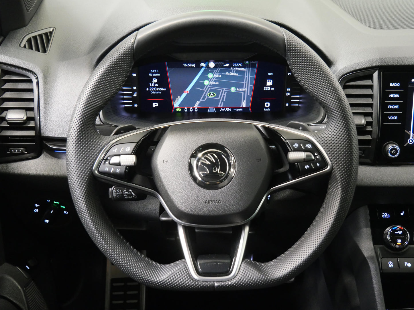 Škoda Karoq 1.5 TSI 110 kW Sportline