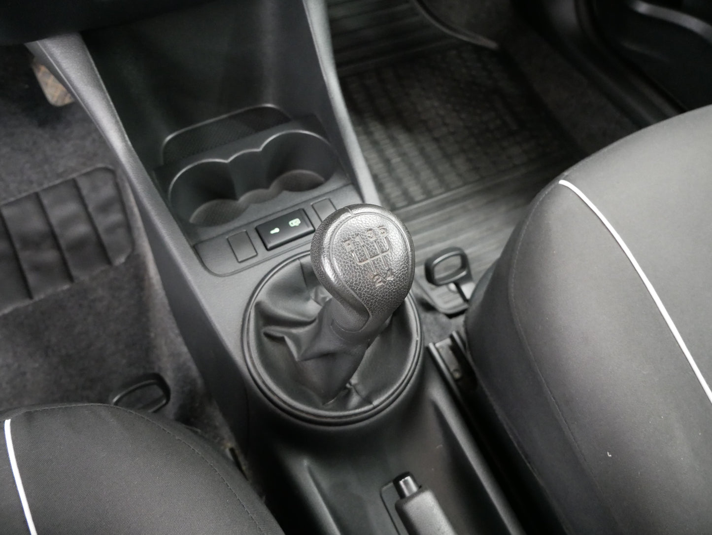 Škoda Fabia 1.2 HTP 44 kW Classic Plus