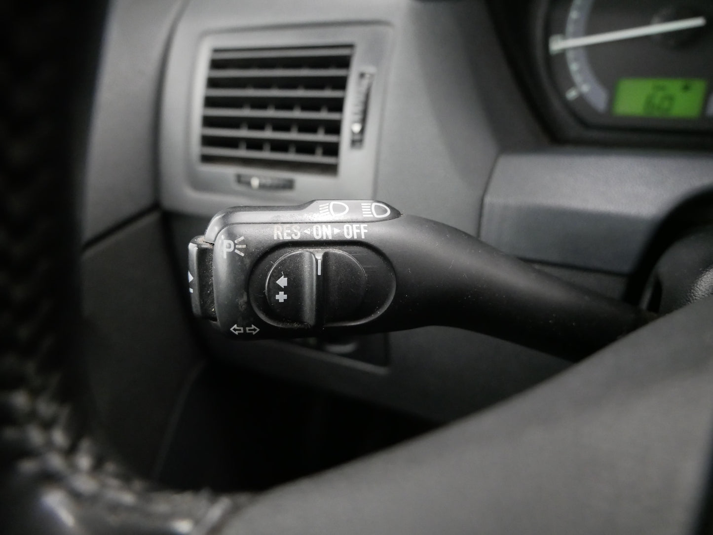 Škoda Fabia 1.2 HTP 47 kW Elegance