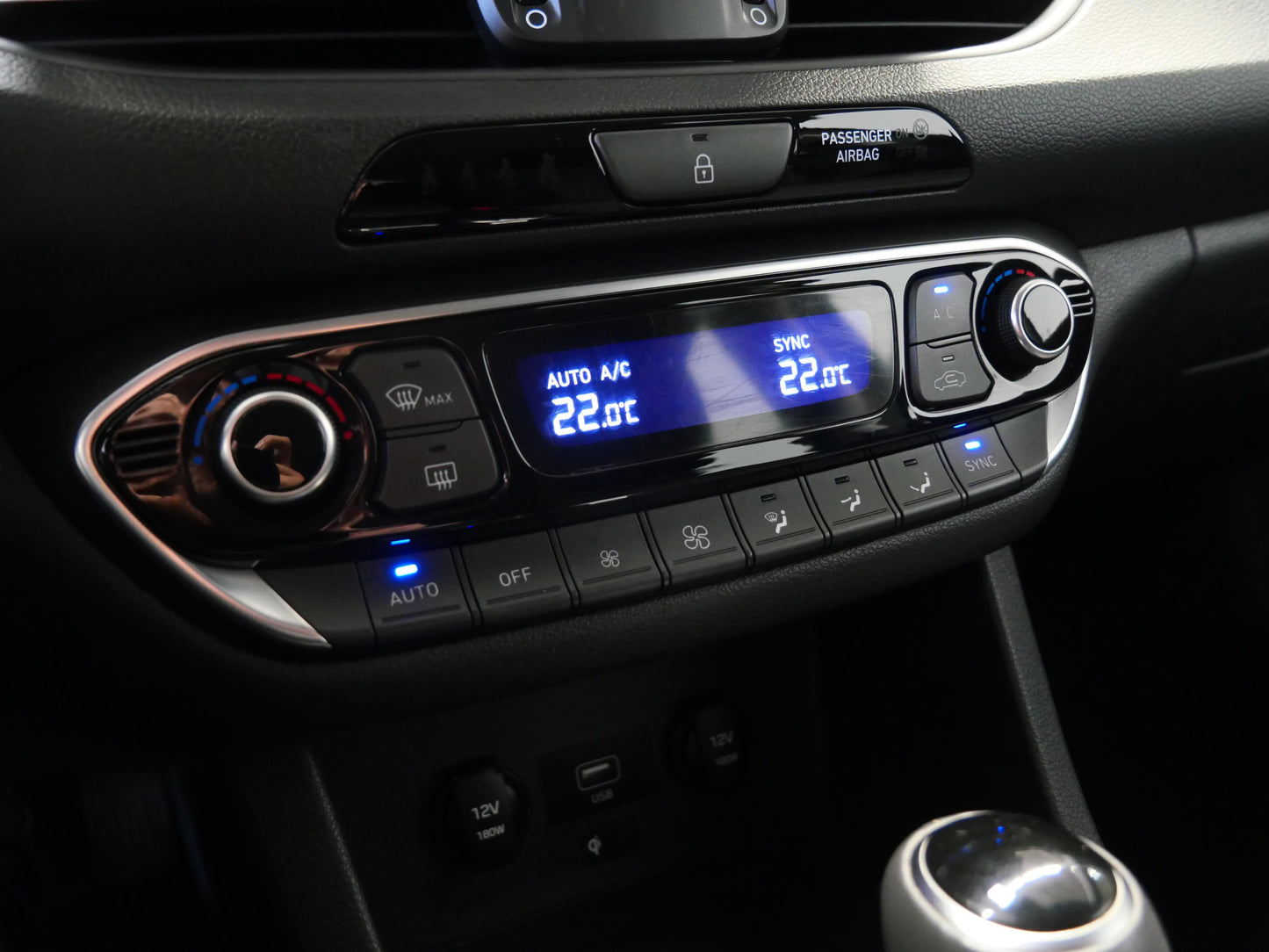 Hyundai i30 1.5 T-GDI 118 kW DCT Smart