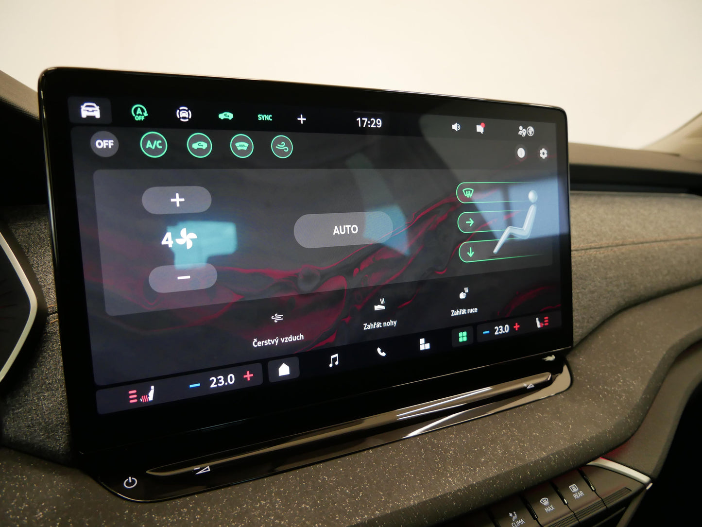 Škoda Octavia 1.5 eTSI 110 kW Top Selection