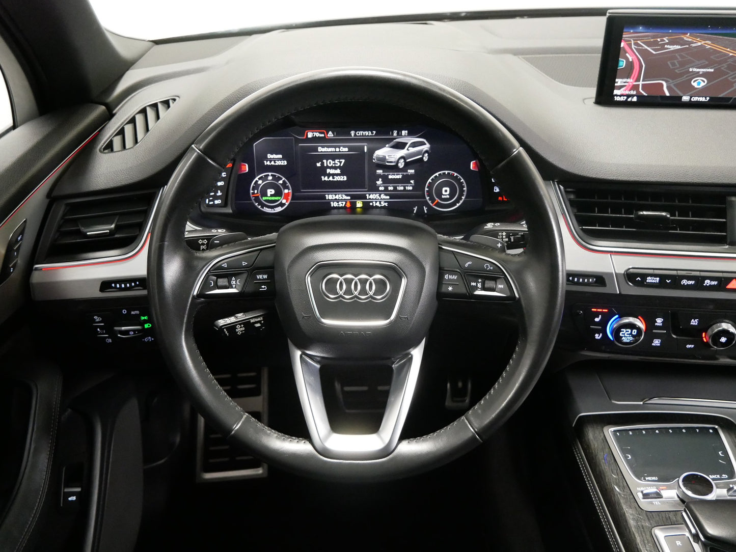 Audi SQ7 4.0 TDI V8 320 kW S-line