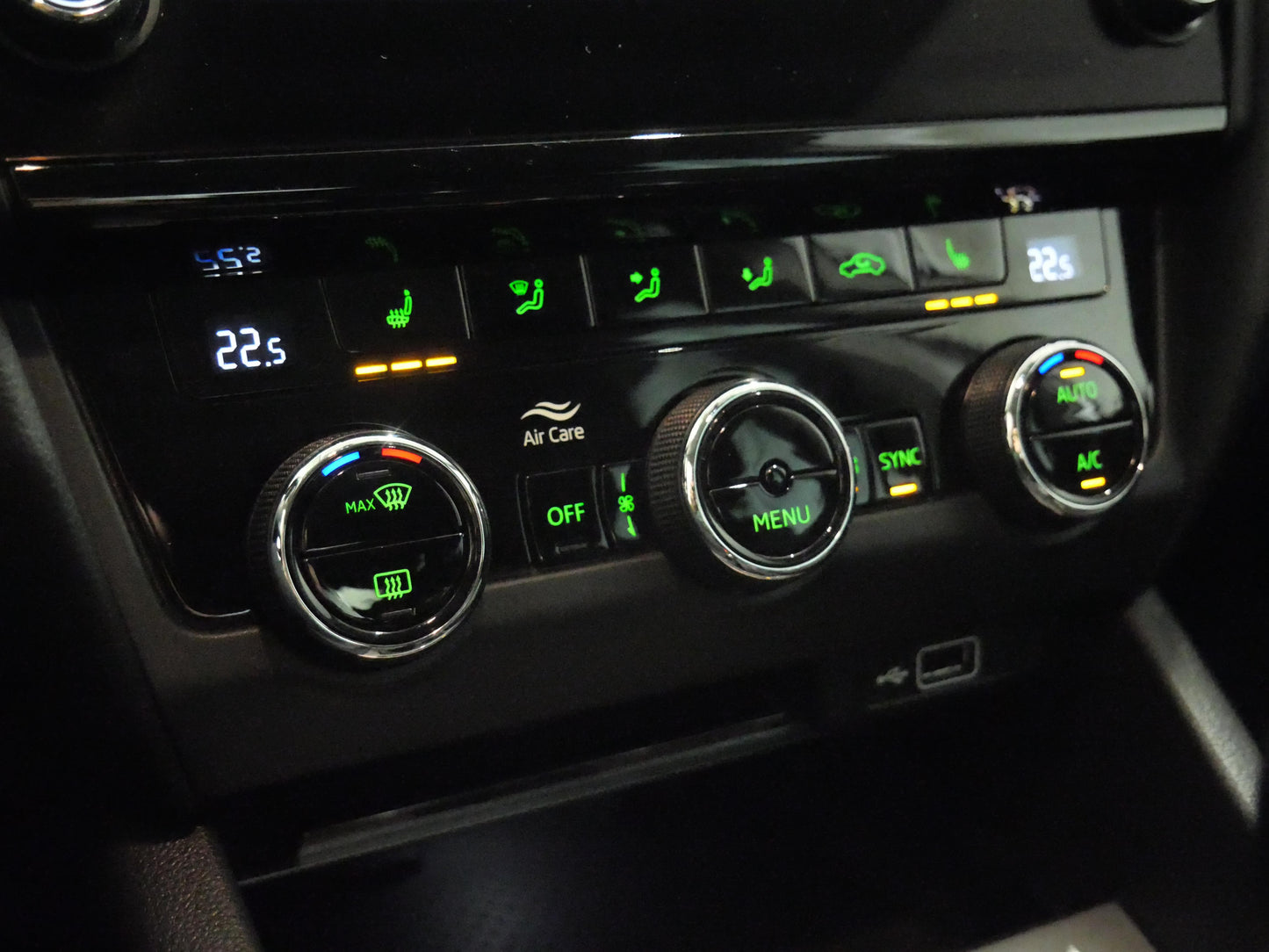 Škoda Octavia 1.5 TSI 110 kW Ambition Extra