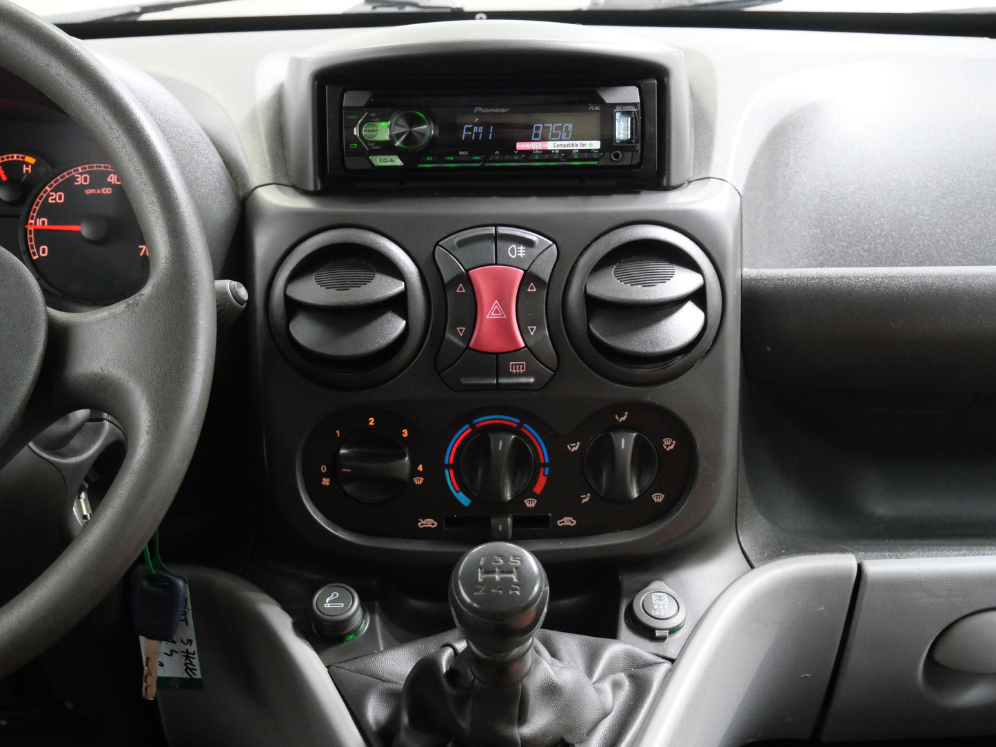 Fiat Dobló cargo 1.4i 57 kW Base