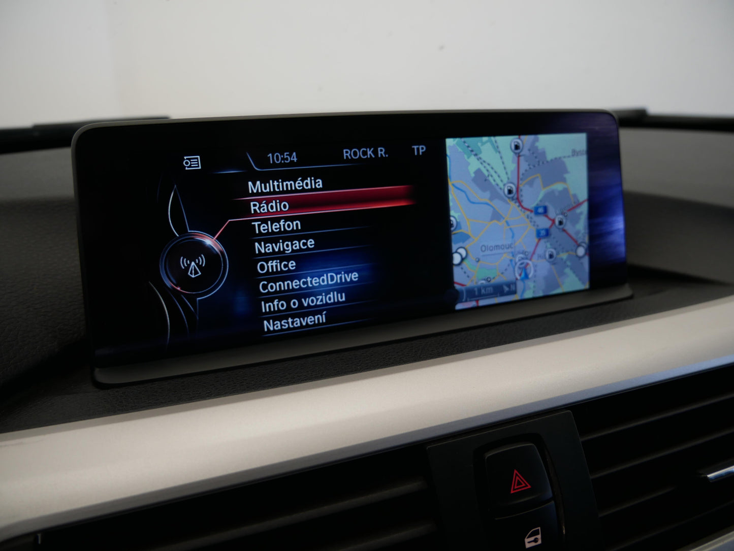 BMW Řada 3 318d 105 kW xDrive Touring