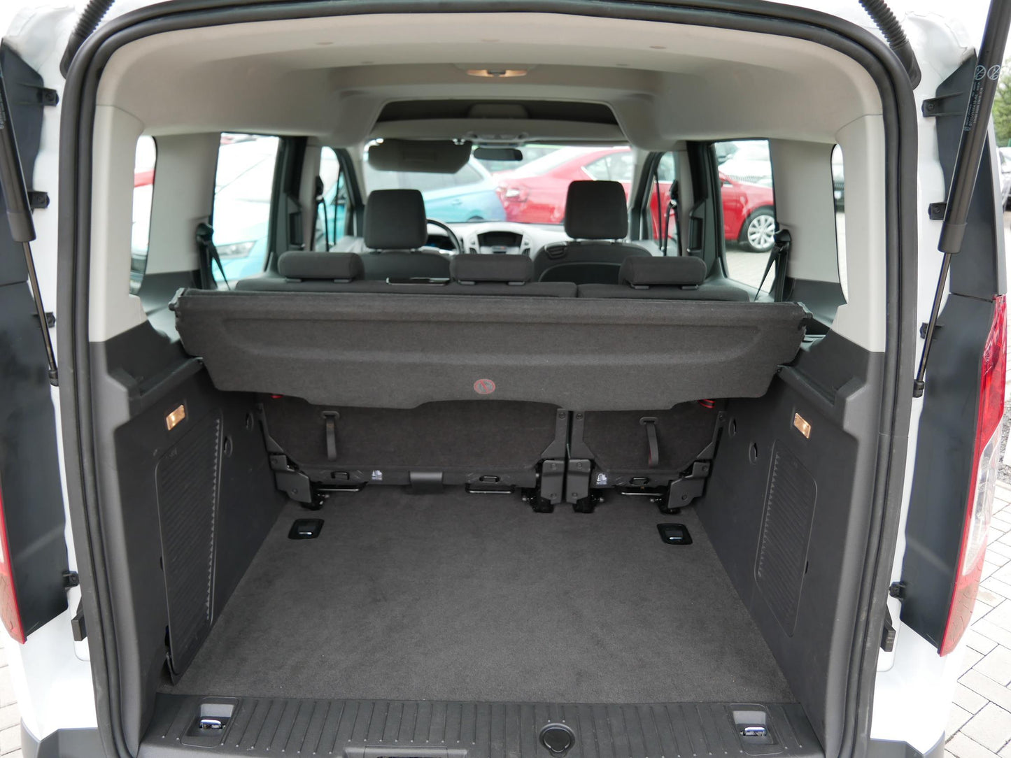 Ford Connect 1.5 TDCi 74 kW