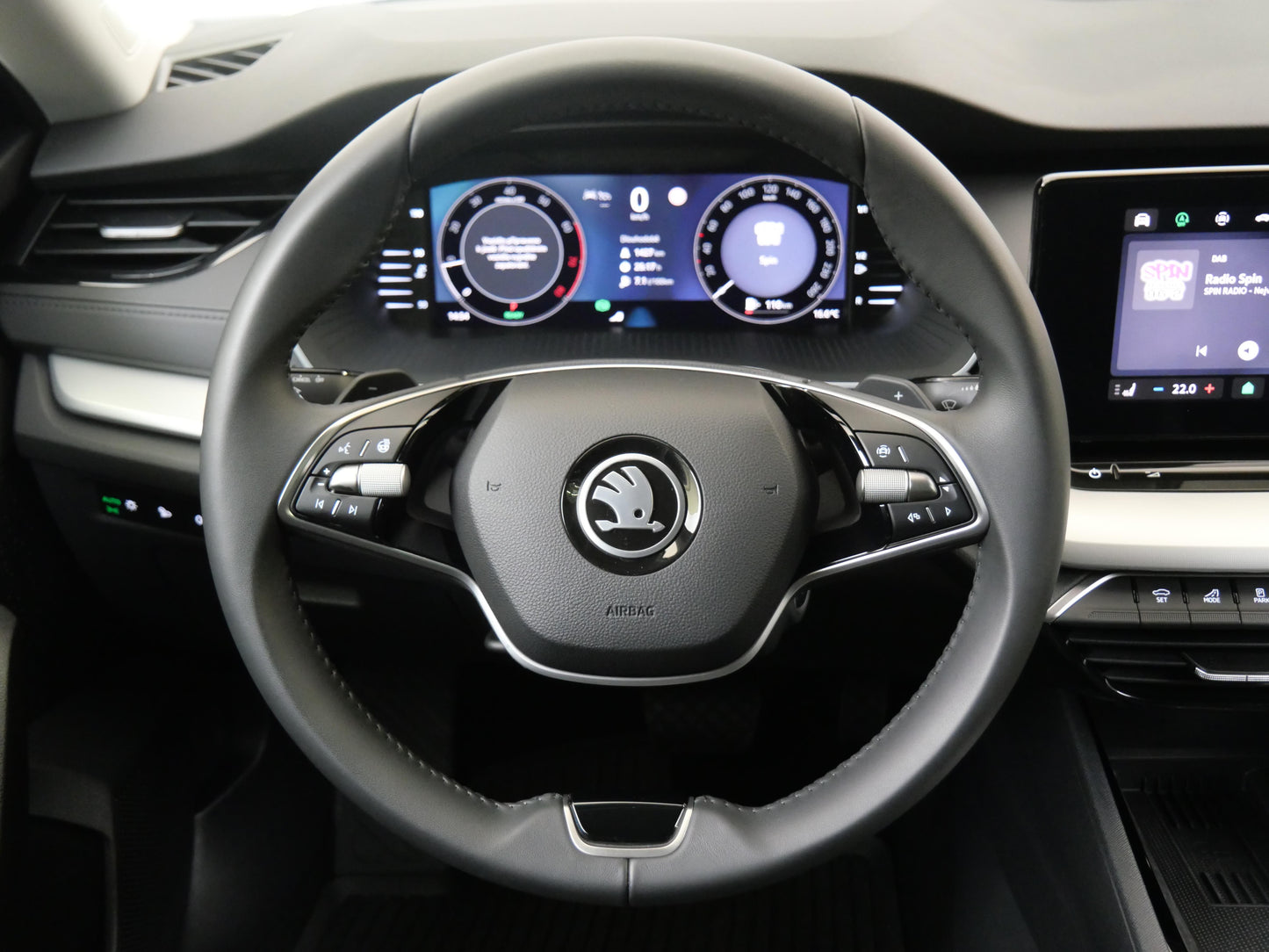 ŠKODA Octavia 1.5 eTSI 85 kW DSG Selection