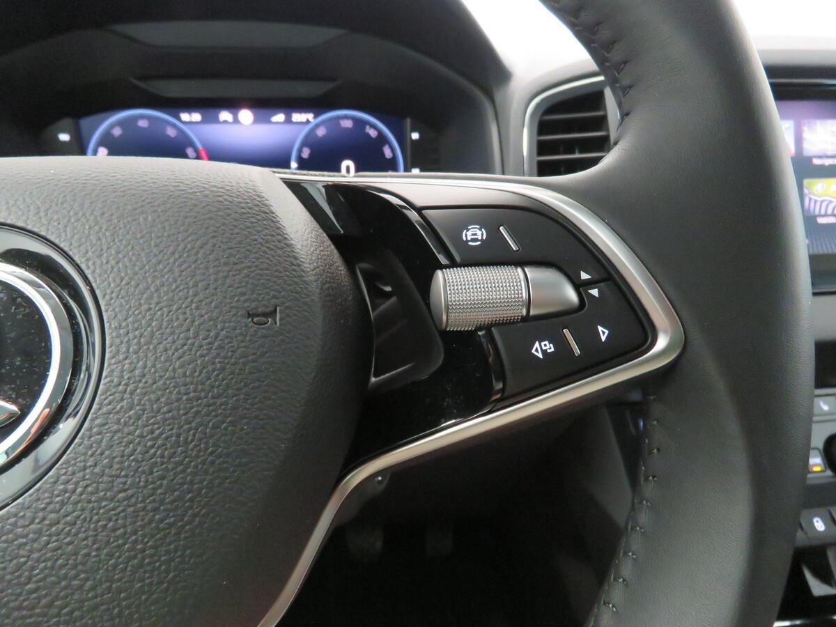 Škoda Karoq 1.5 TSI 110 kW Top Selection