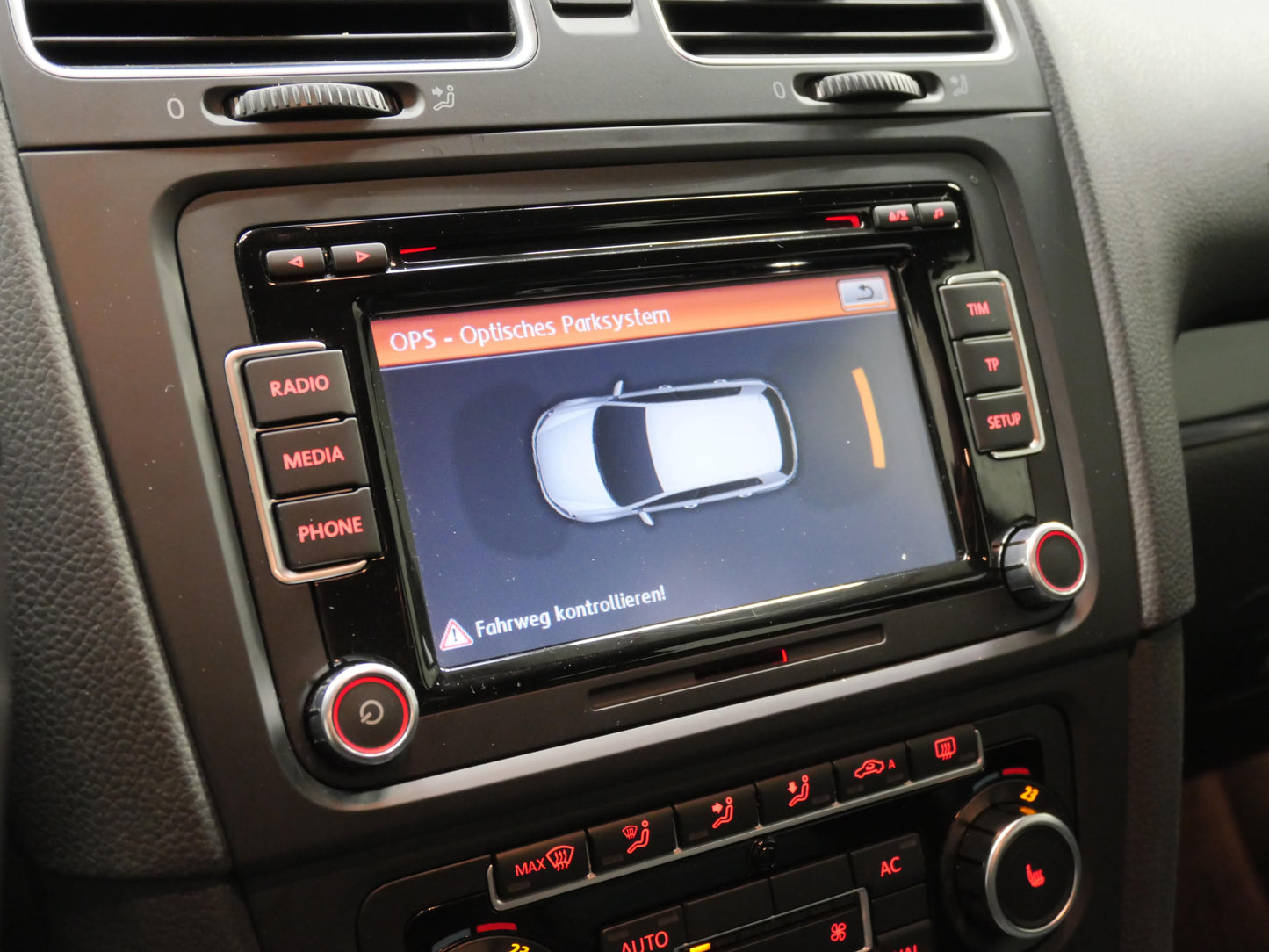 Volkswagen Golf GTI 2.0 TSI 155 kW