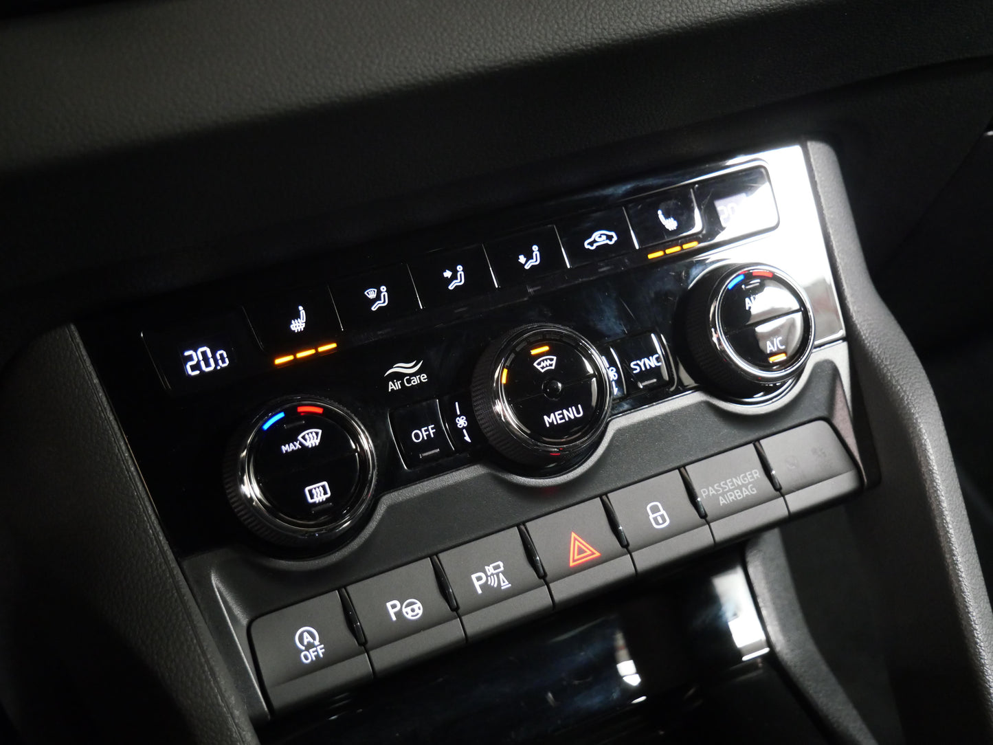 Škoda Karoq 2.0 TSI 140 kW 4x4 SportLine