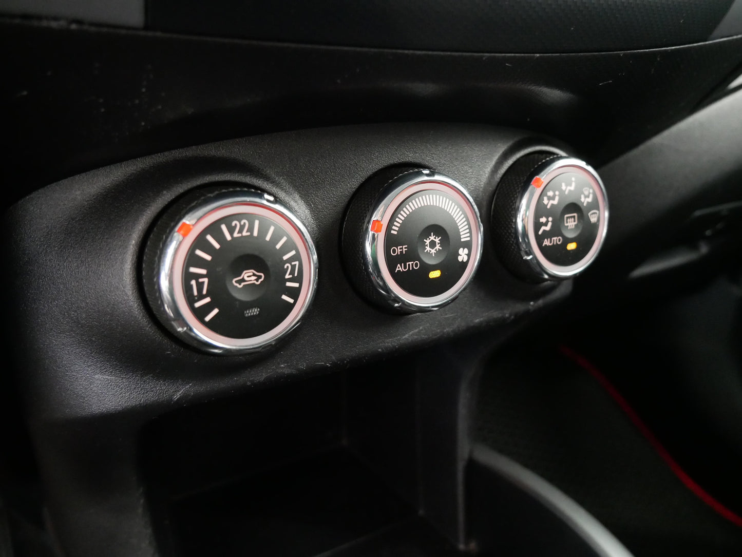 Mitsubishi Outlander 2.2 DI-D MIVEC 130 kW 4WD
