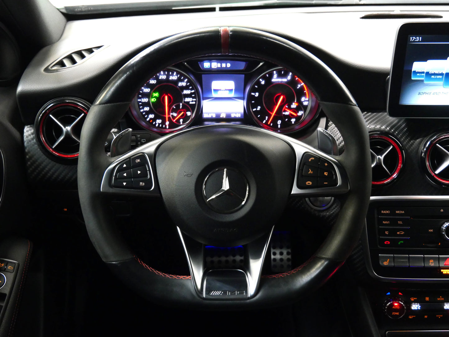 Mercedes-Benz Třídy A 45 AMG 280 kW 4Matic
