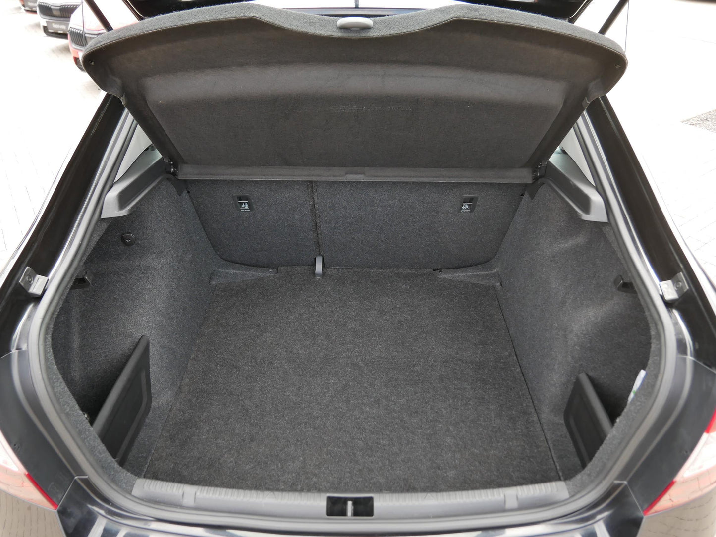 Škoda Rapid 1.0 TSI 81 kW Ambition +