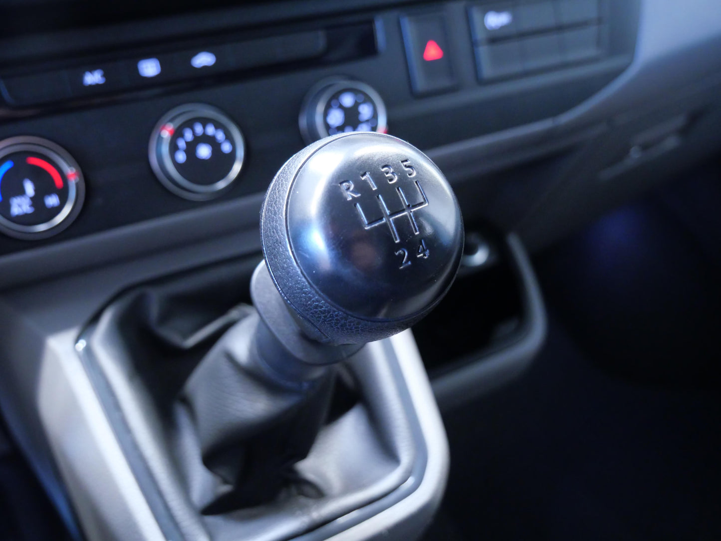 Volkswagen Transporter 2.0 TDI 81 kW