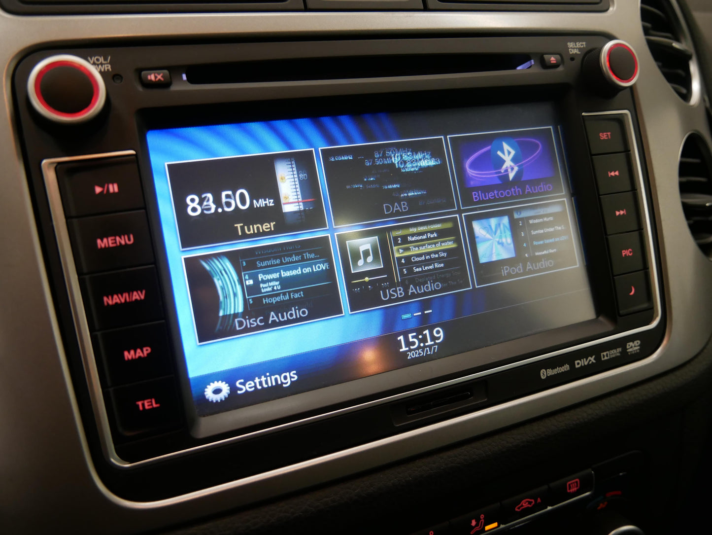 Volkswagen Tiguan 1.4 TSI 90 kW Sport