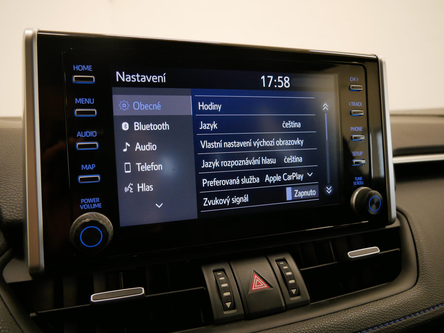 Toyota Rav4 2,5 HYBRID Selection e-CVT