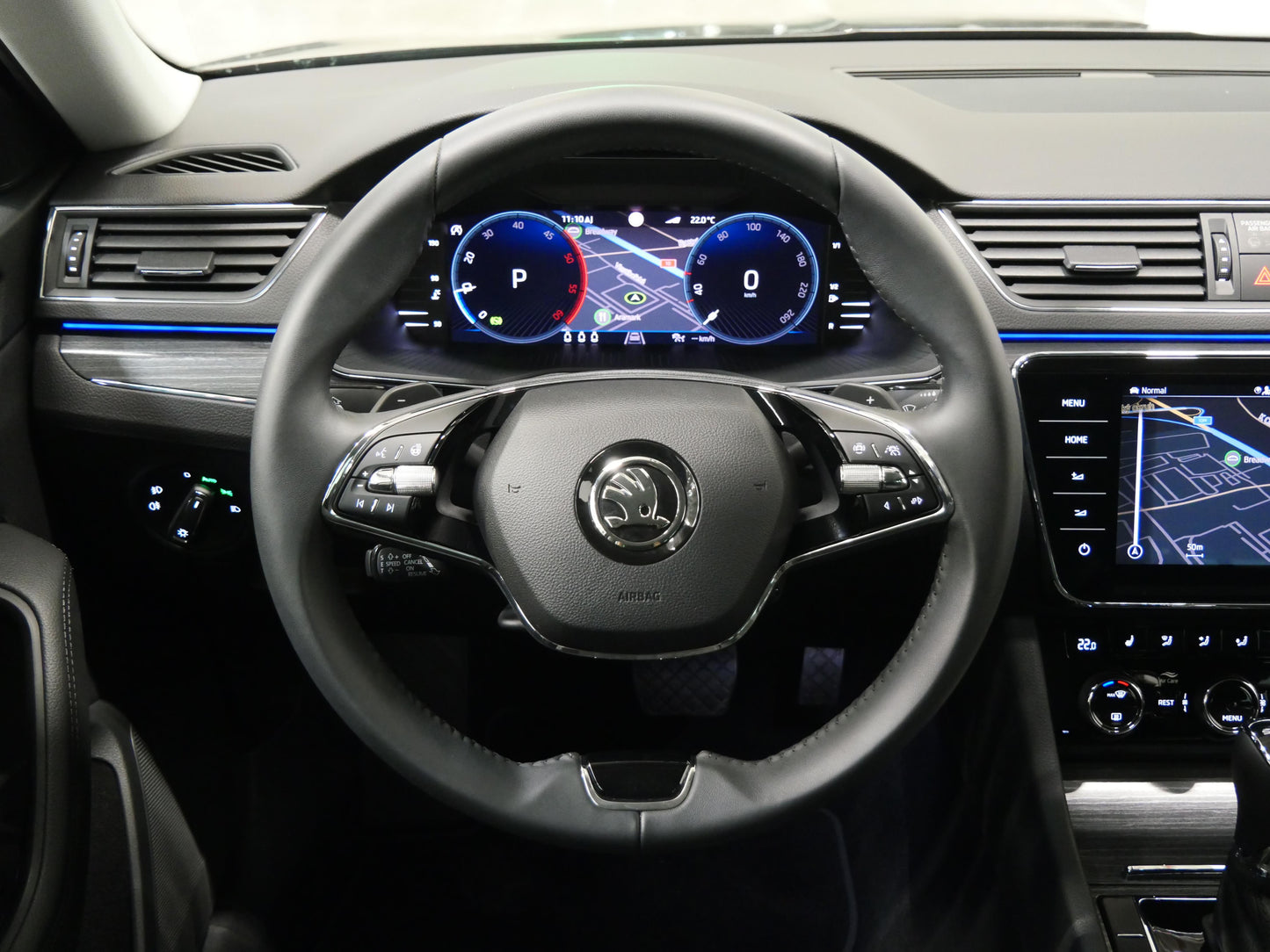 Škoda Superb 2.0 TDI 110 kW DSG Style TOP