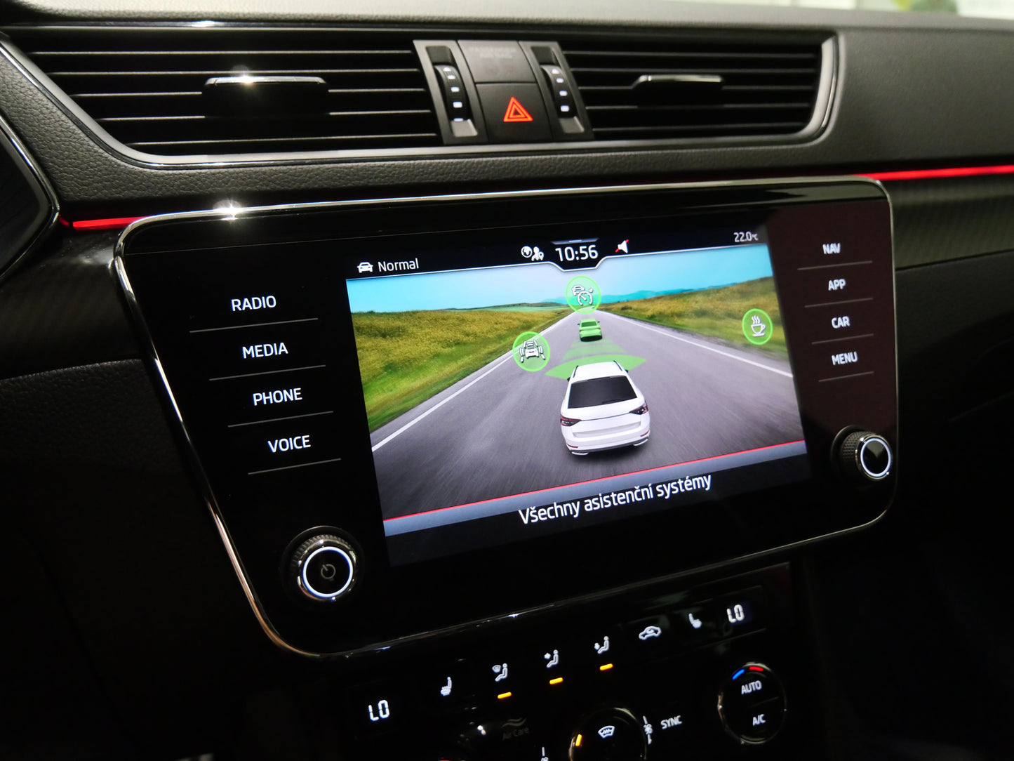 Škoda Superb 2.0 TDI 110 kW SportLine