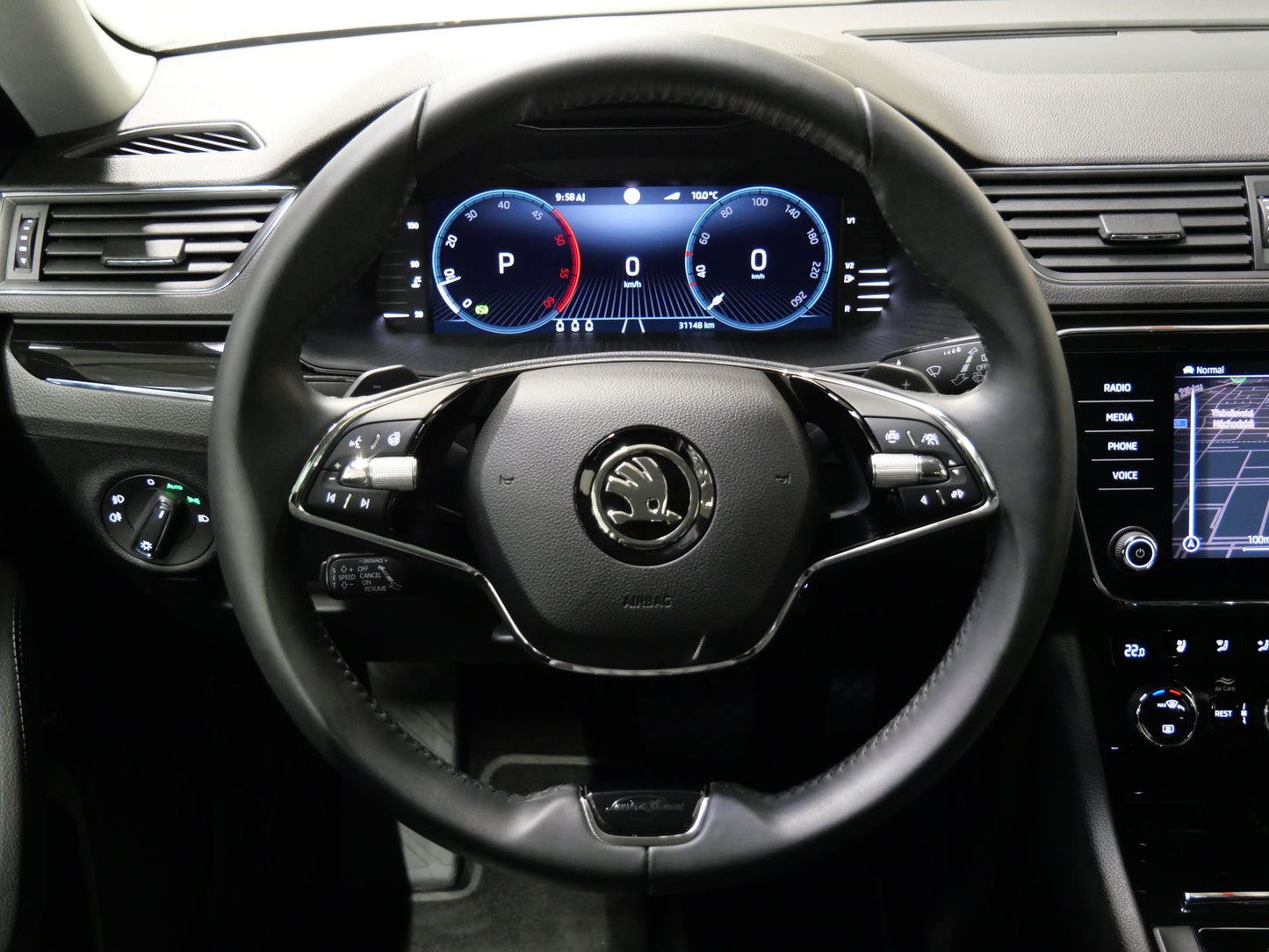 ŠKODA Superb 2.0 TDI 147 kW L&K