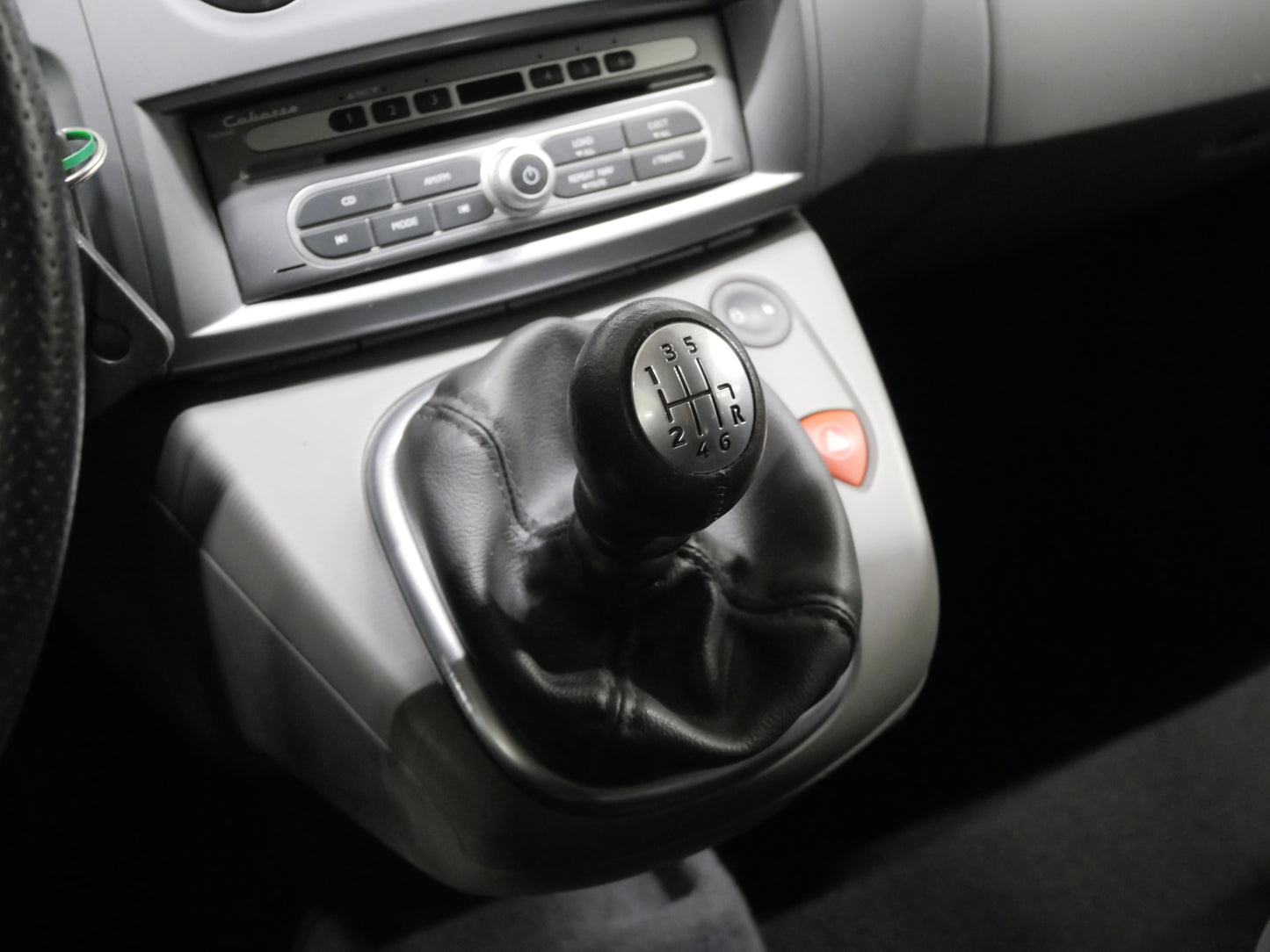 Renault Grand Scénic 1.9 DCi 96 kW 7míst