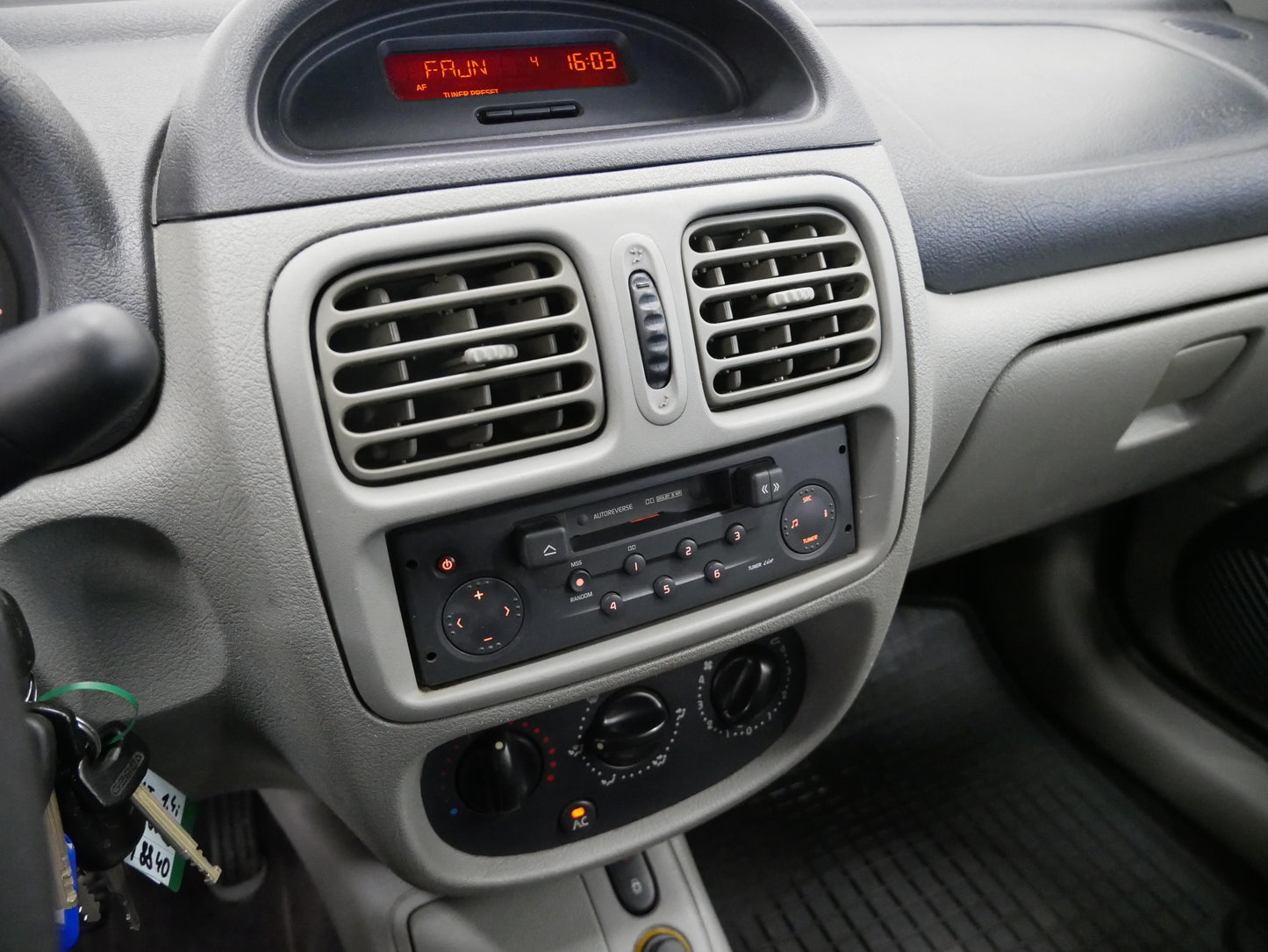 Renault Thalia 1.4i 55 kW