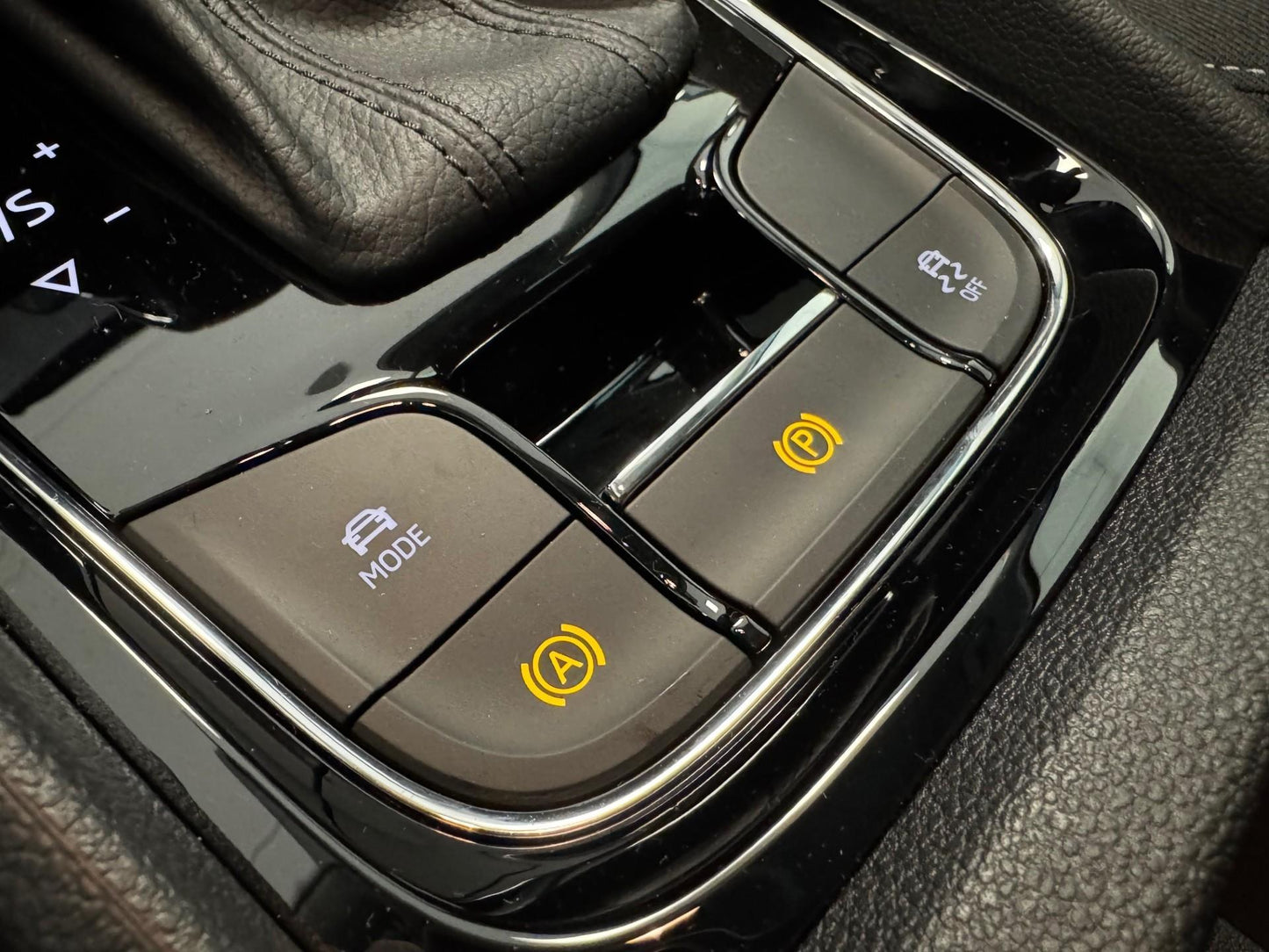 Škoda Karoq 1.5 TSI Top Selection