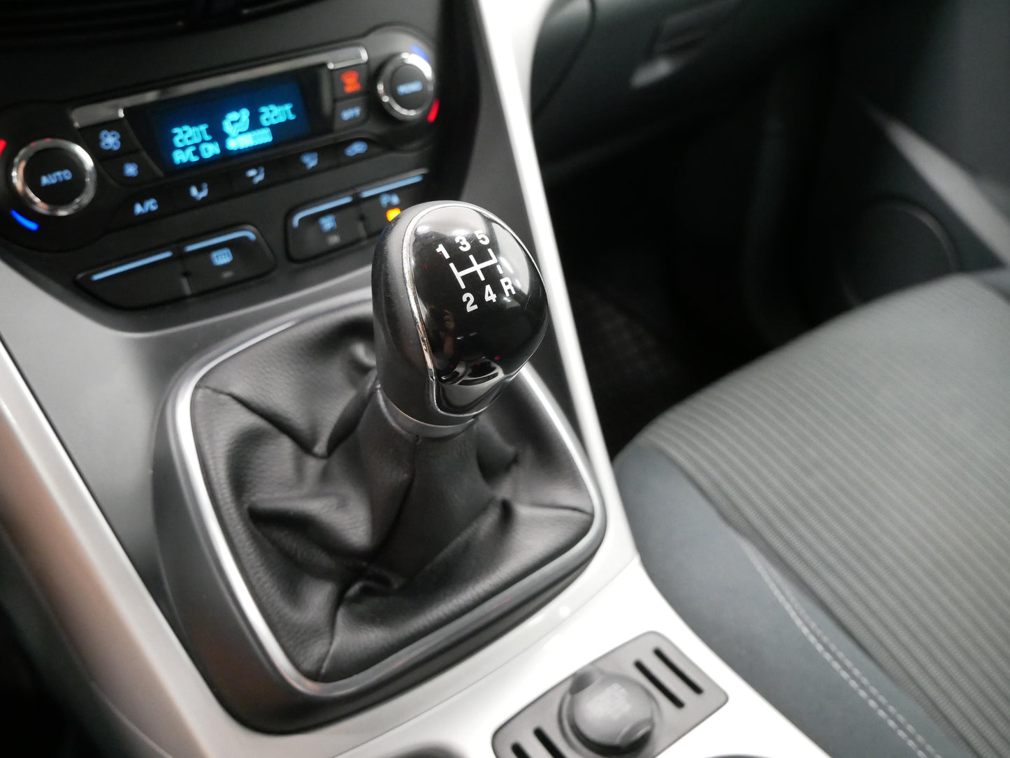 Ford C-MAX 1.6 Duratec 92 kW Titanium