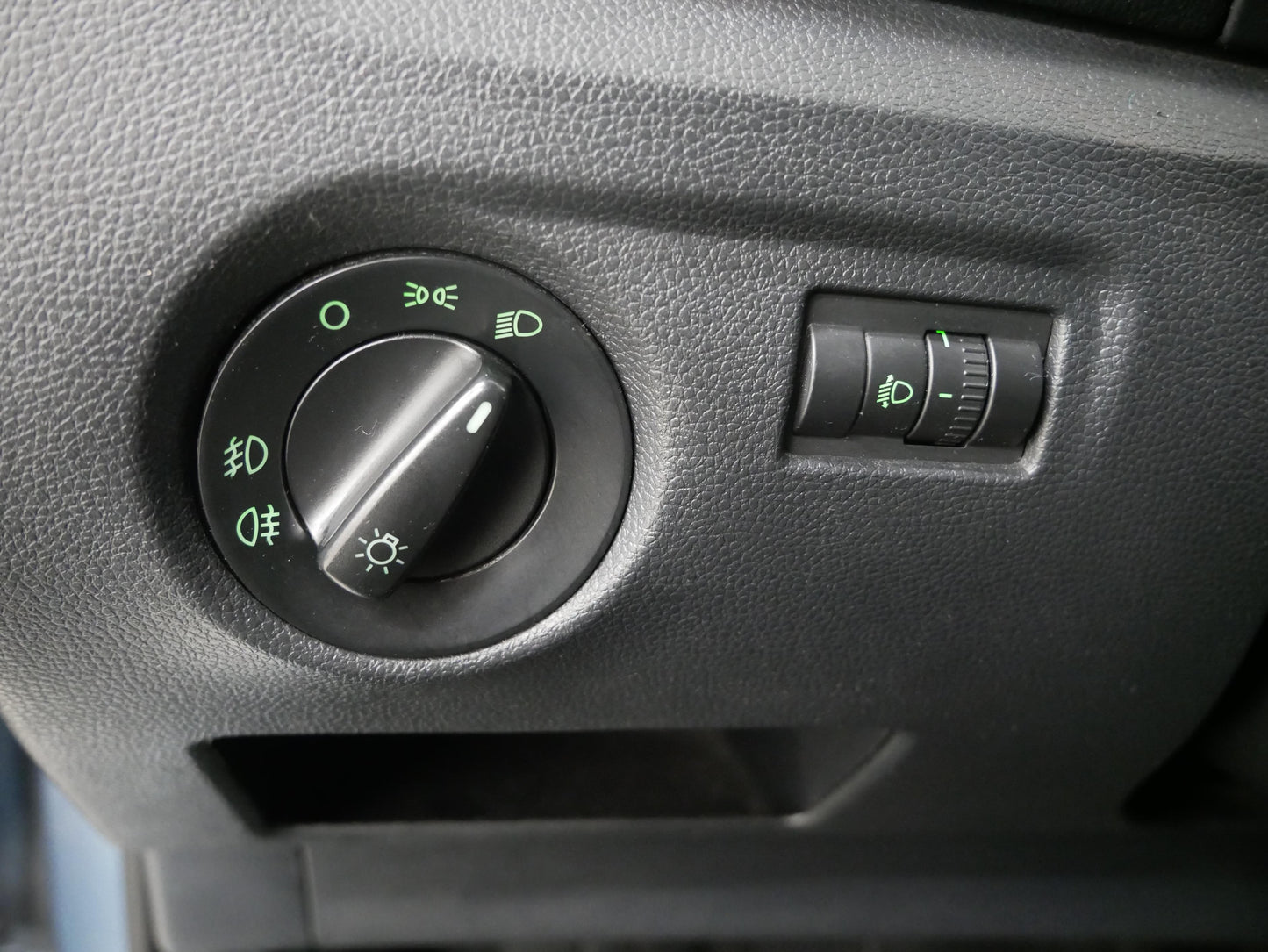 Škoda Fabia 1.2 HTP 51 kW Sport