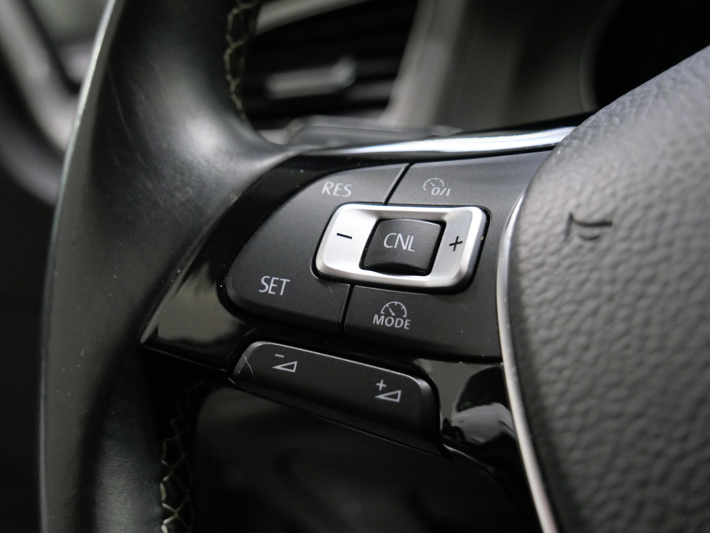 Volkswagen Golf 1.4 TSI 92 kW Lounge