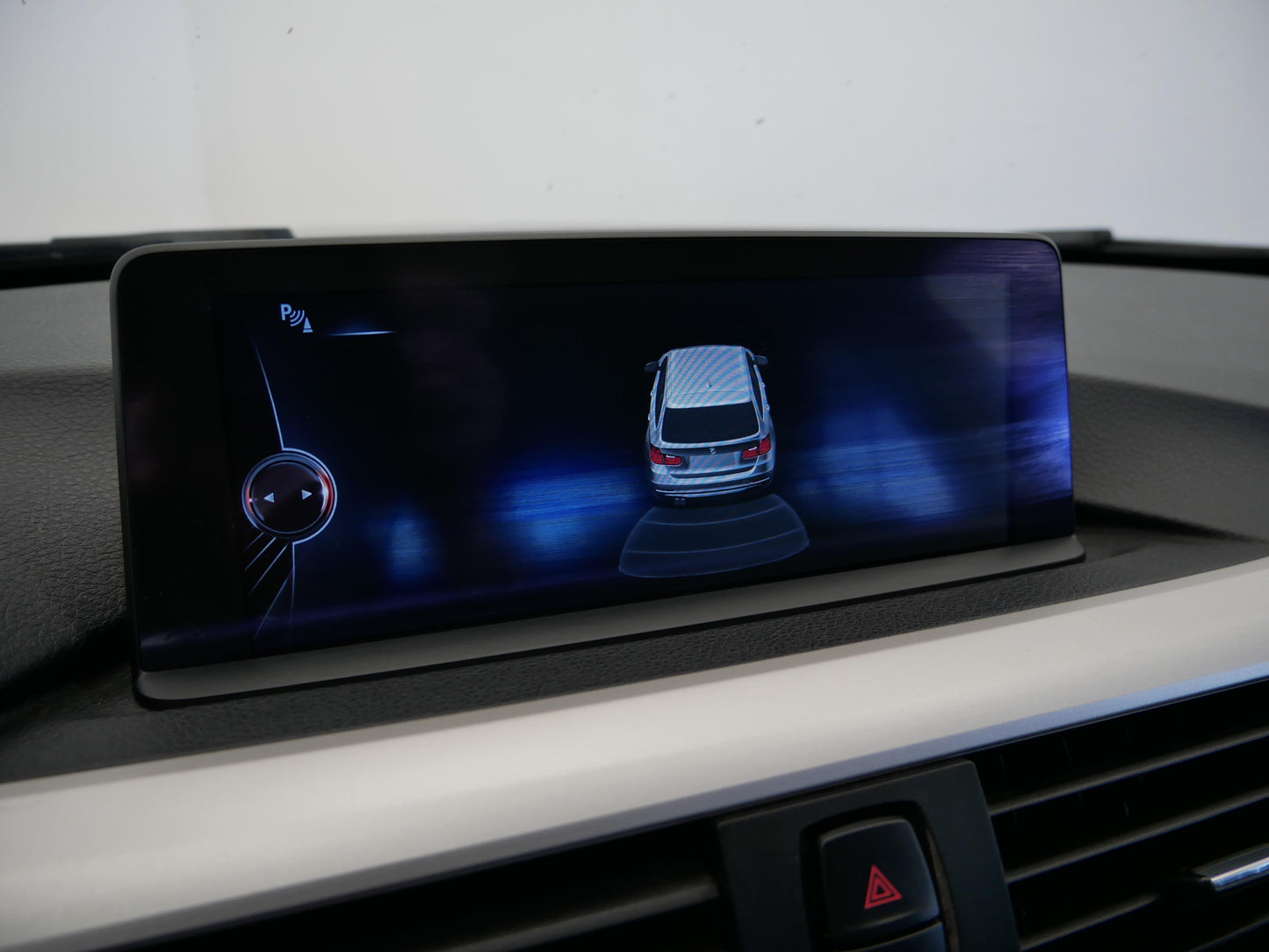 BMW Řada 3 318d 105 kW xDrive Touring