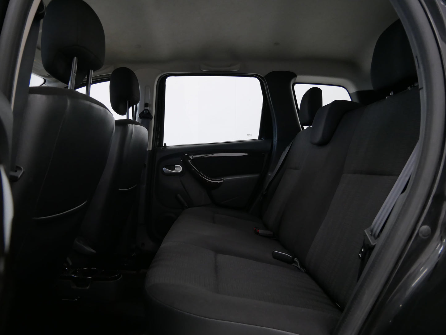 Dacia Duster 1.6i 16V 77 kW 4x4 Arctica