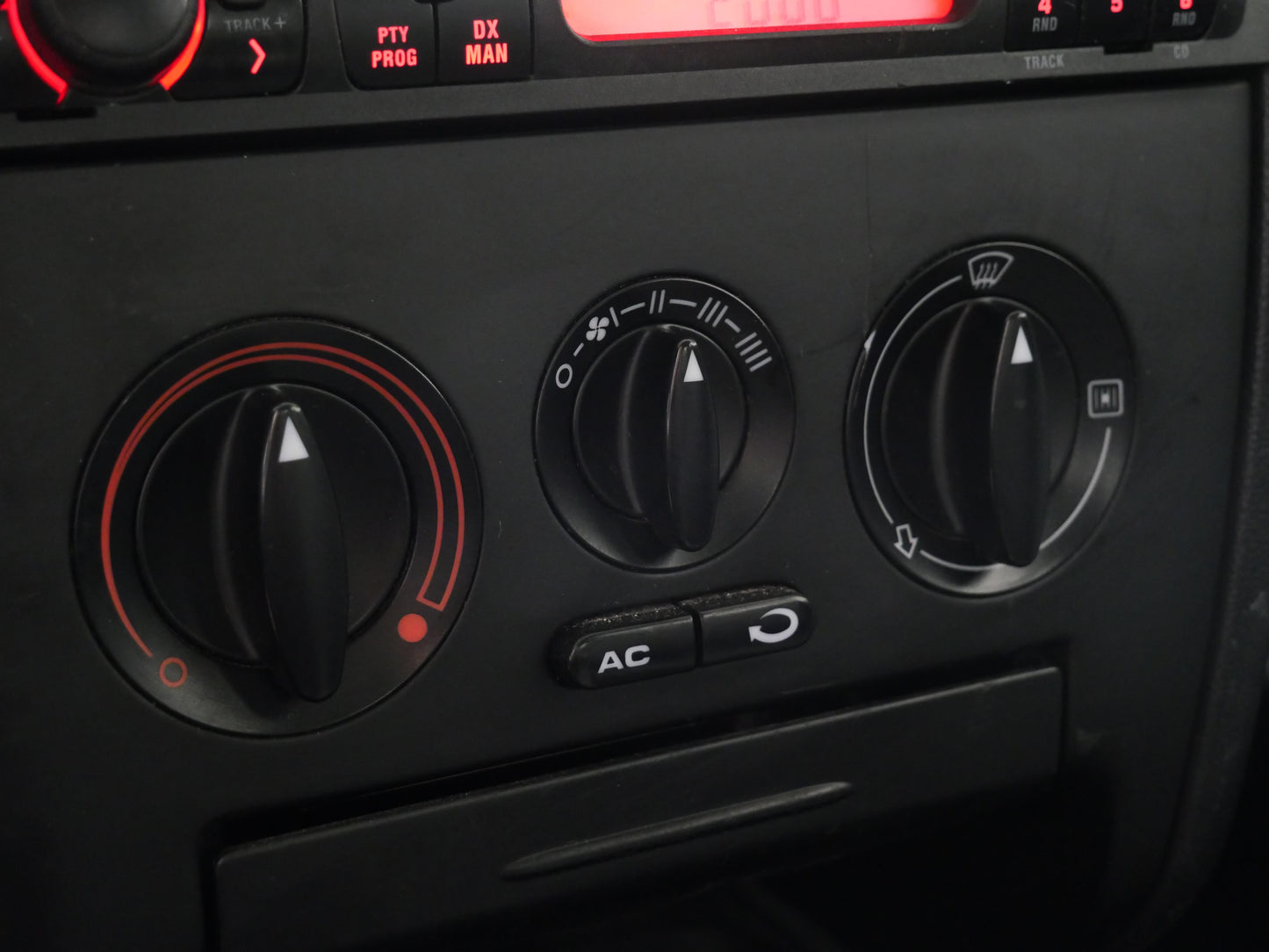 Seat Leon 1.6 MPI 77 kW Stella