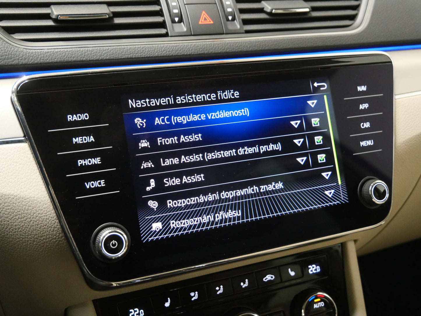 Škoda Superb 2.0 TSI 200 kW Style Extra