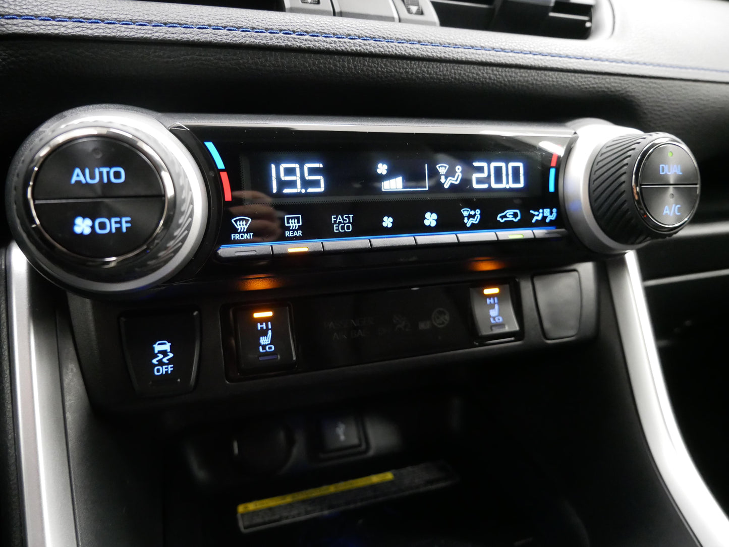 Toyota Rav4 2,5 HYBRID Selection e-CVT