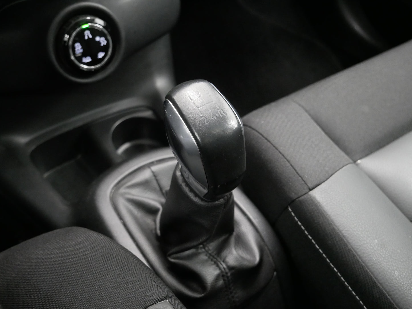 Citroën C4 Cactus 1.2 THP 81 kW Rip Curl