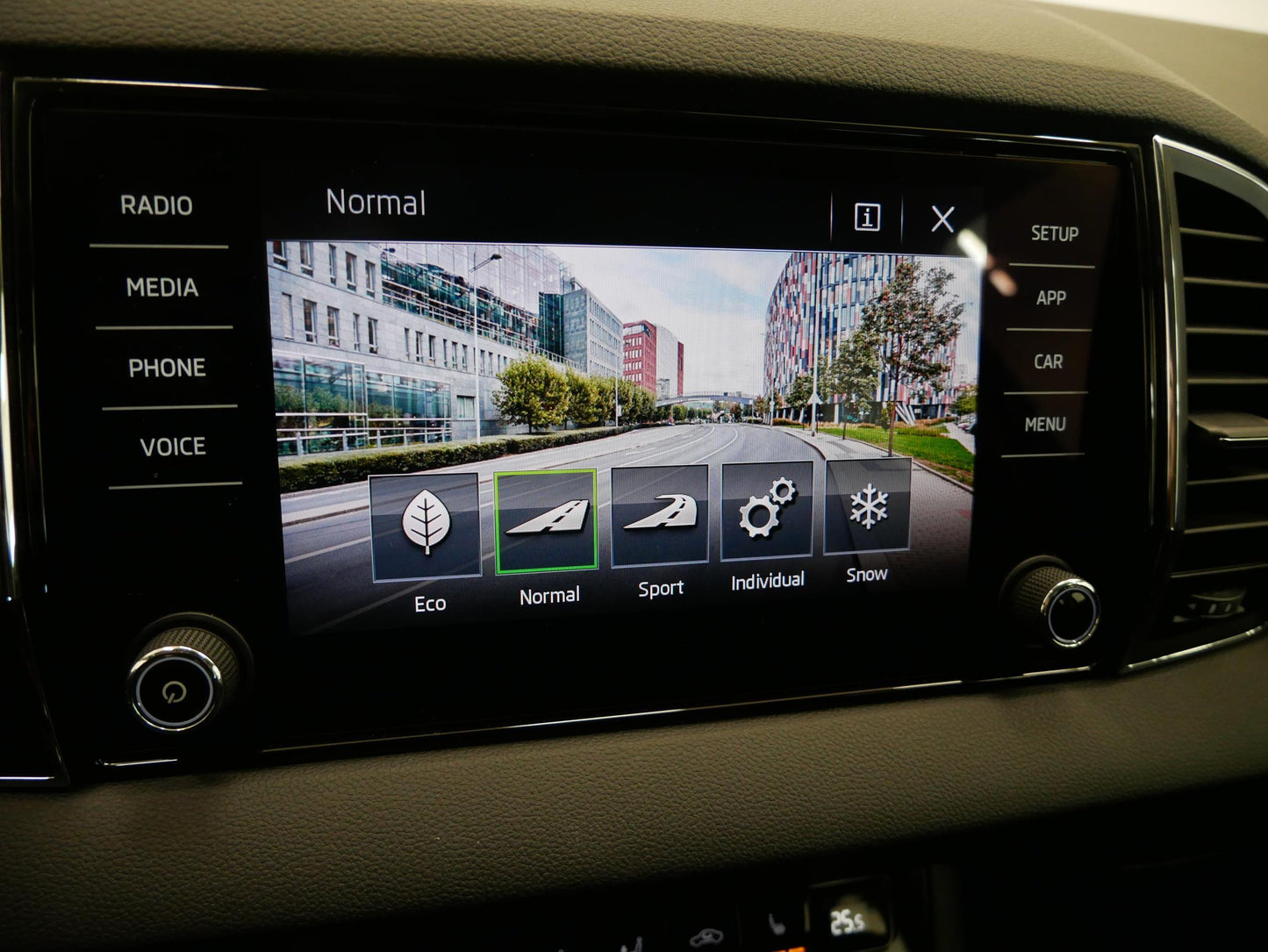 Škoda Karoq 2.0TDI Ambition plus 4x4