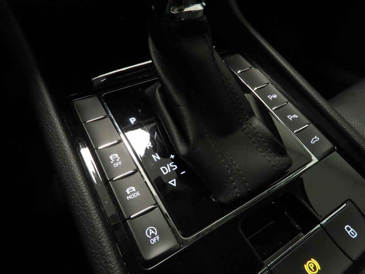 Škoda Superb 2.0 TDI 140 kW L&K