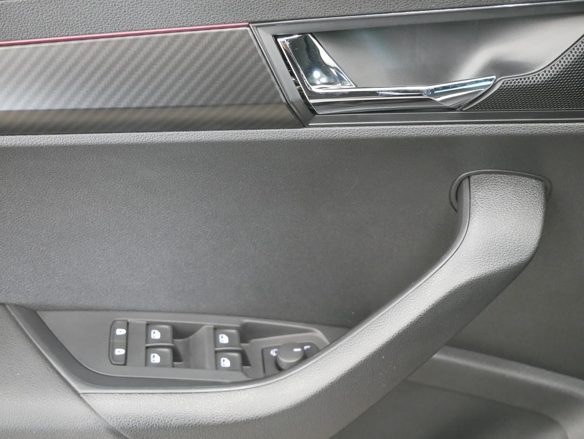Škoda Karoq 1.5 TSI Sportline