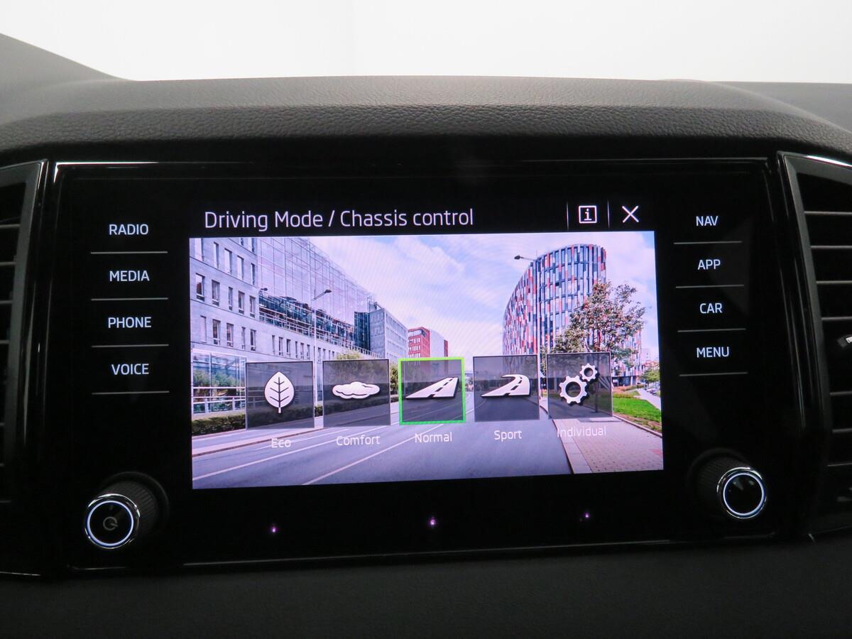 Škoda Karoq 1.5 TSI 110 kW Sportline Top