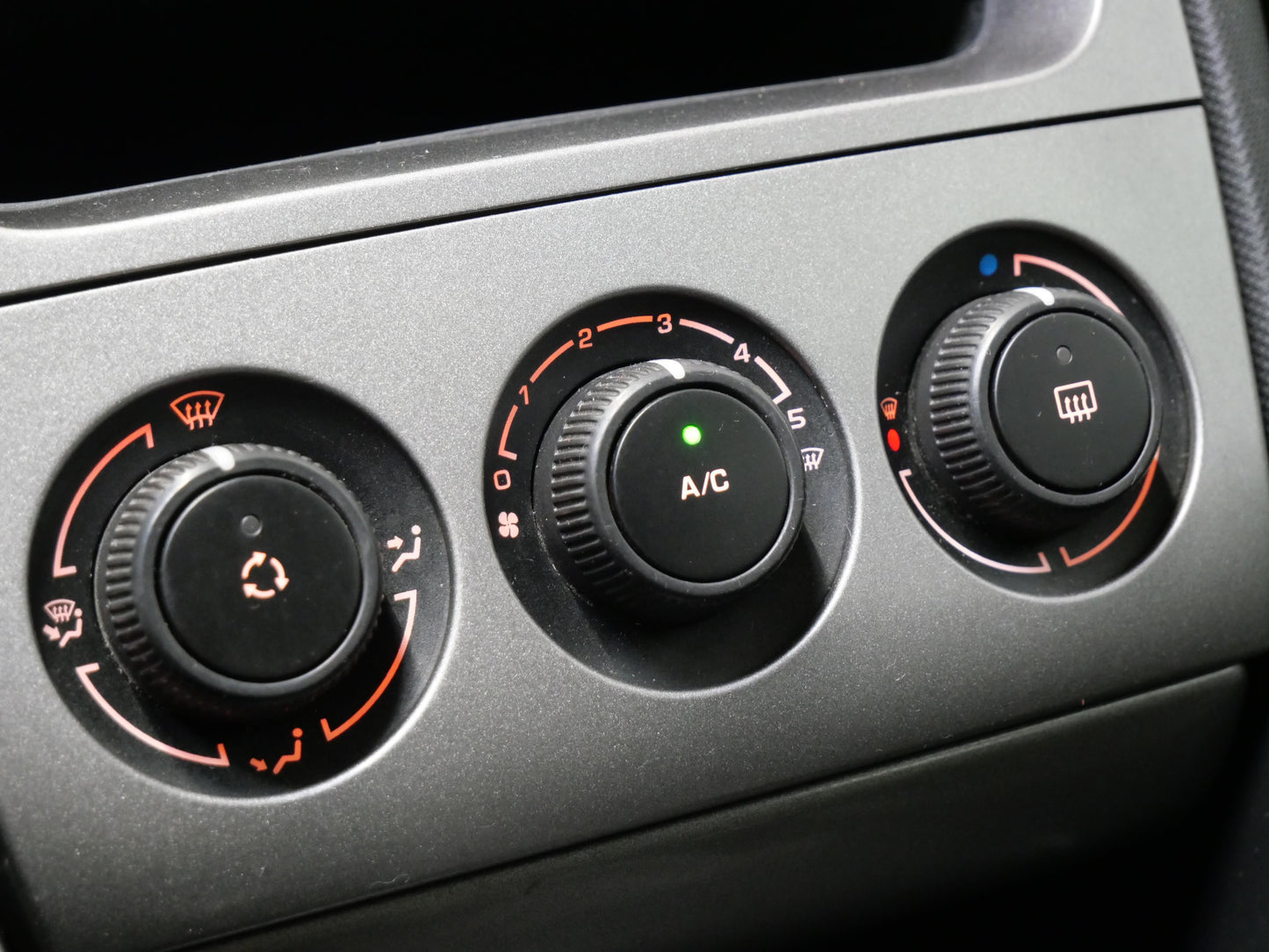 Peugeot 308 1.6 16V VTi 88 kW Premium