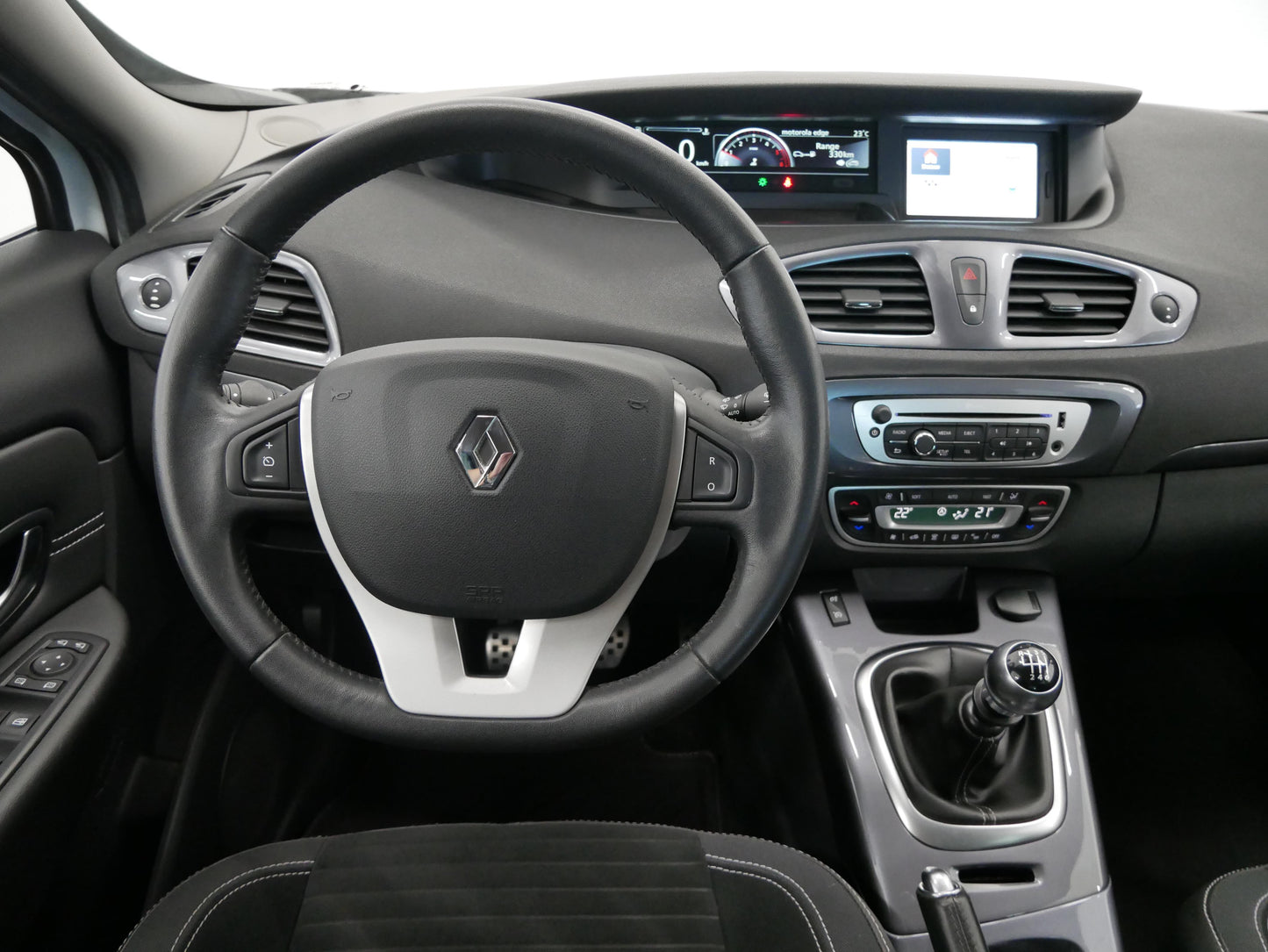 Renault Scénic 1.6 dCi 96 kW X-MOD Privilege