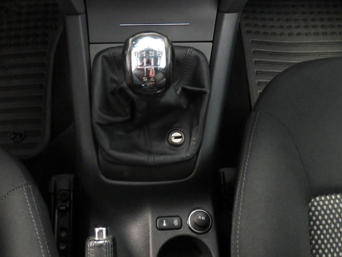 Škoda Octavia 1.6 MPI 75 kW ELEGANCE