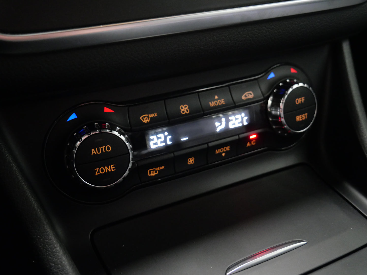 Mercedes-Benz GLA 200d 100 kW 4Matic