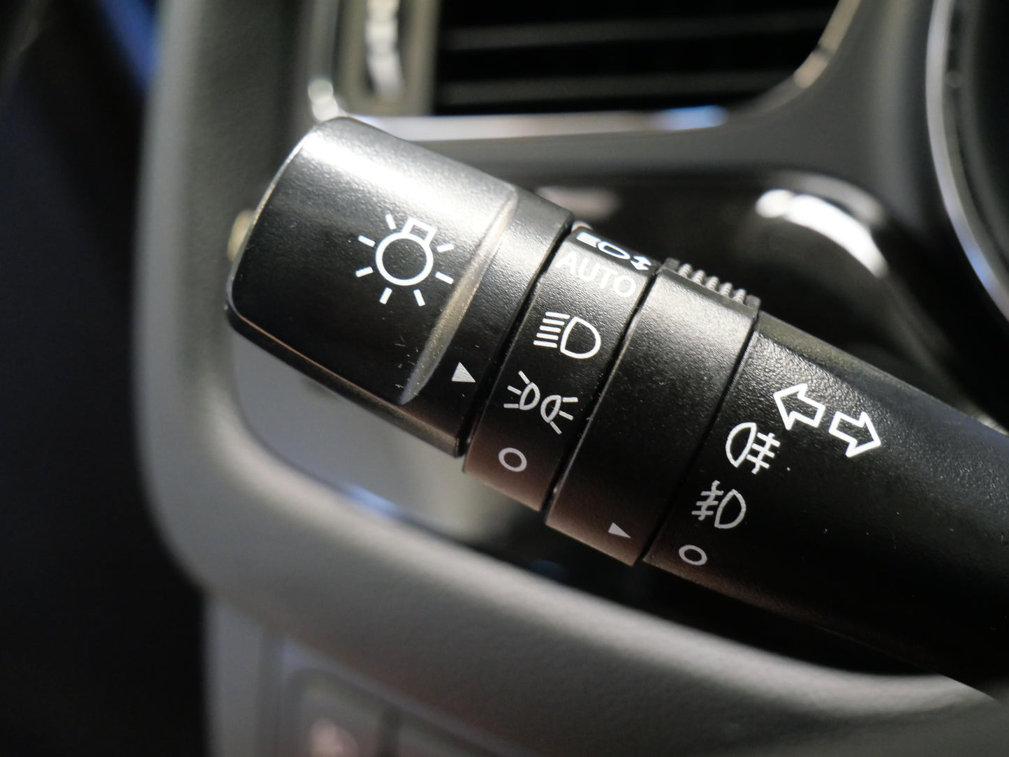 Kia Cee´d 1.4 CVVT 73 kW Exclusive