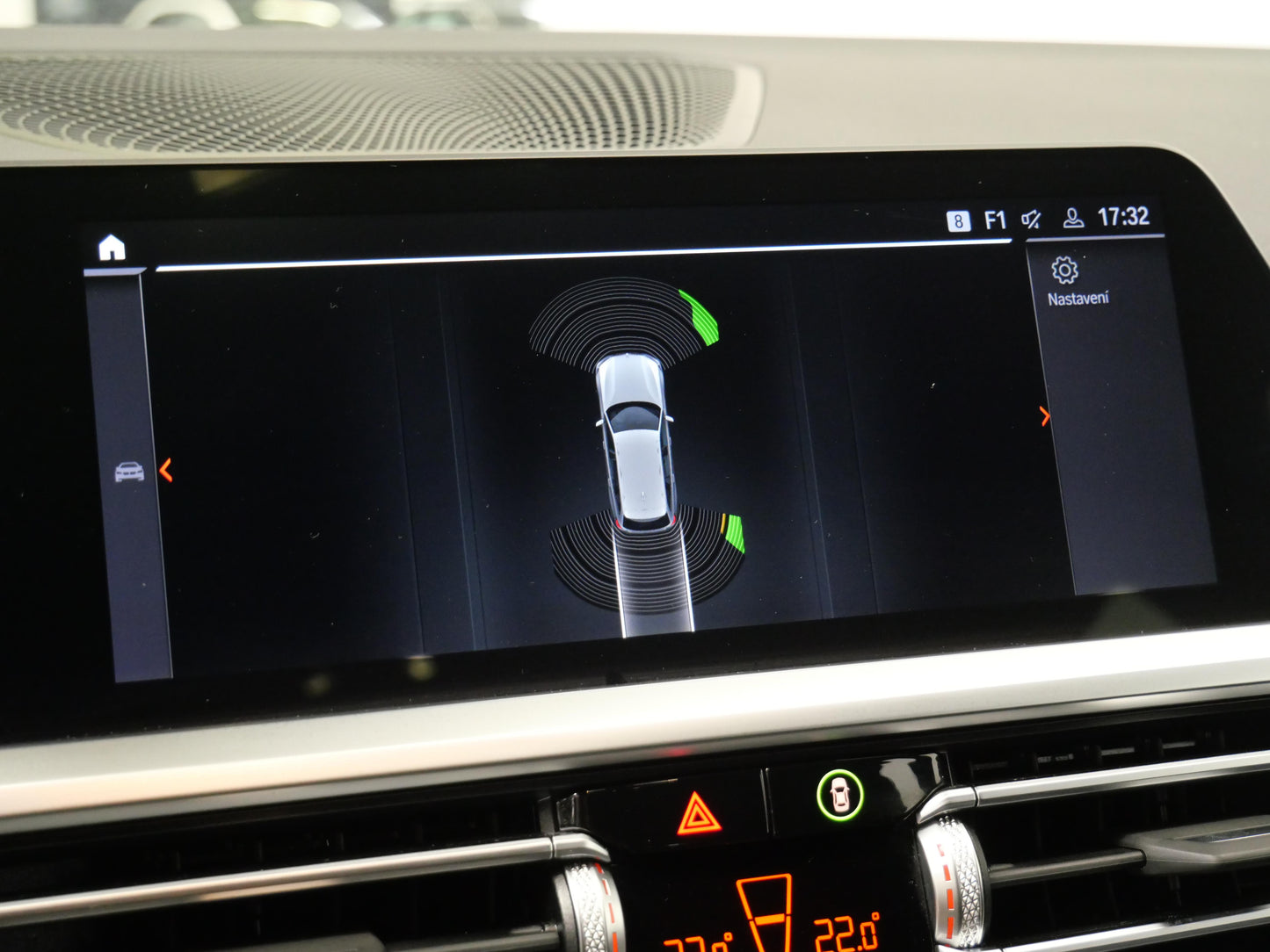 BMW Řada 3 320d 140 kW xDrive M paket
