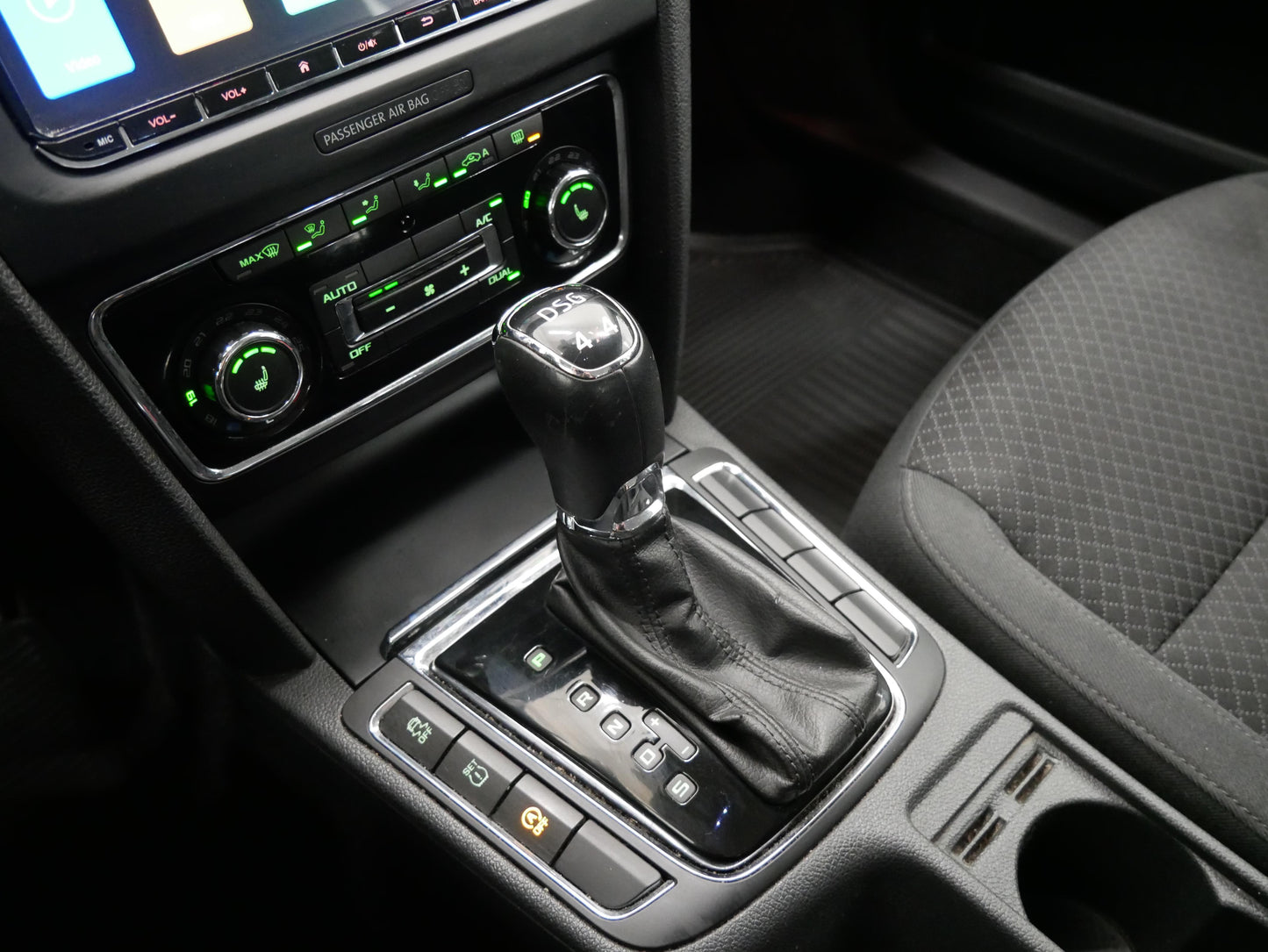 Škoda Superb 2.0 TDI 125 kW 4x4 DSG Ambi